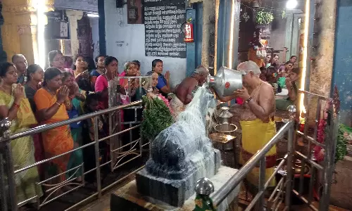 செங்கோட்டை குலசேகரநாதர் கோவிலில் பிரதோஷ வழிபாடு