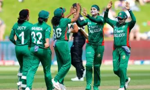 முதல் ஒரு நாள் போட்டி- இந்தியாவை வீழ்த்தி வங்காளதேச மகளிர் அணி அபார வெற்றி