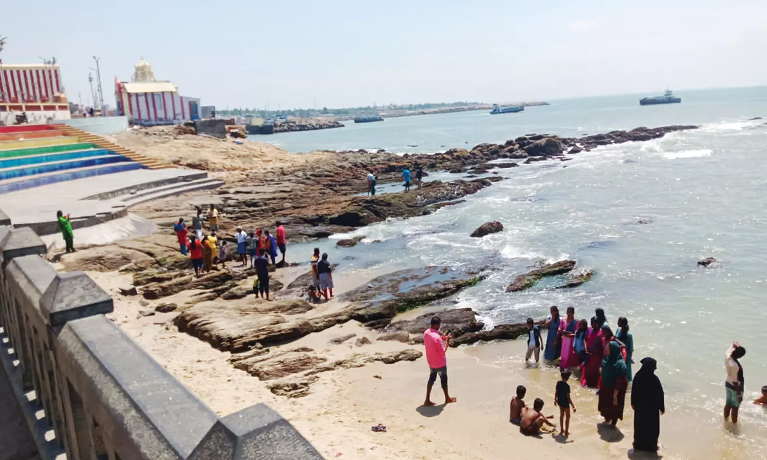 கன்னியாகுமரியில் கடல் நீர் உள்வாங்கியது