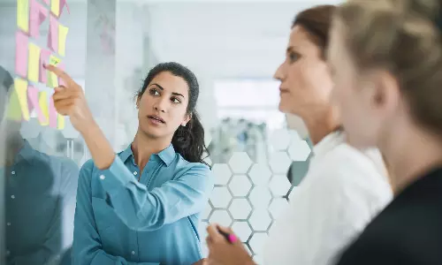 பெண்களுக்கு தொழிலில் ஏற்படும் நெருக்கடியும்... சமாளிக்கும் வழிமுறையும்...