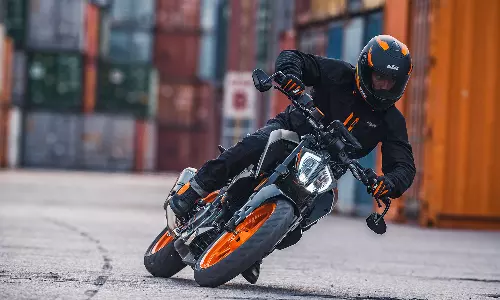 தொடர் டெஸ்டிங்கில் கேடிஎம் 390 டியூக் - வெளியீடு எப்போ தெரியுமா?