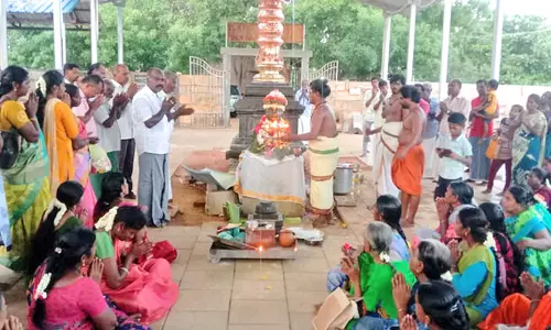 நங்கைமொழி  காளத்தீஸ்வரர் கோவிலில்  சனிப்பிரதோஷ விழா