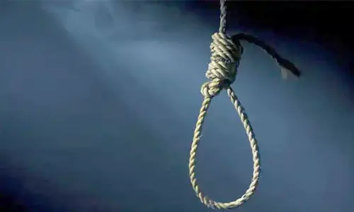 படிக்க விருப்பம் இல்லாததால் மாணவி தூக்கிட்டு தற்கொலை