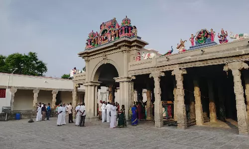 ஆடி மாதப்பிறப்பு: பெரியநாயகி அம்மன் கோவிலில் லட்சார்ச்சனை தொடக்கம்