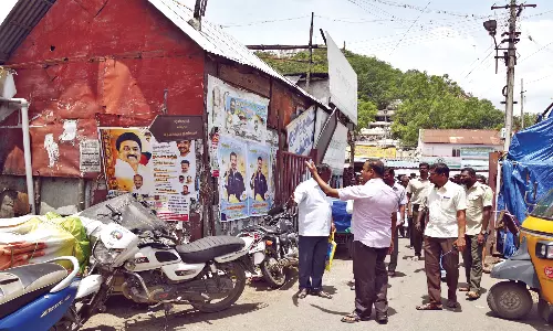 ஆக்கிரமிப்புகள் அகற்றம்