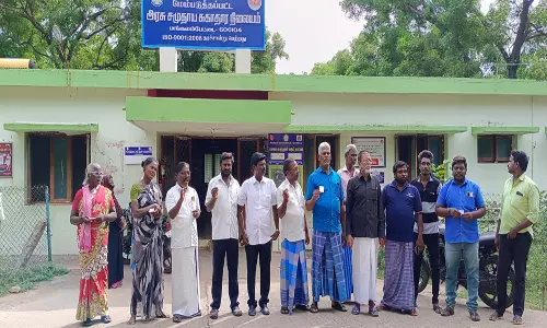 மங்கலம்பேட்டை அரசு மருத்துவமனைக்கு தாமதமாக வரும் டாக்டர்களை கண்டித்து பொதுமக்கள் திடீர் ஆர்ப்பாட்டம்