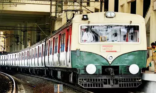 அரக்கோணம்- சென்னை மார்க்கத்தில் 54 ரெயில்கள் ரத்து