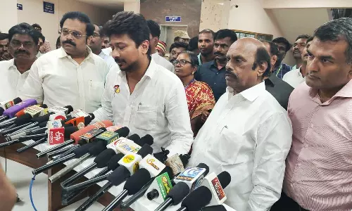 மாவட்ட விளையாட்டு மைதானம் அமைக்க நிலம் தேர்வு செய்யும் பணி நடக்கிறது