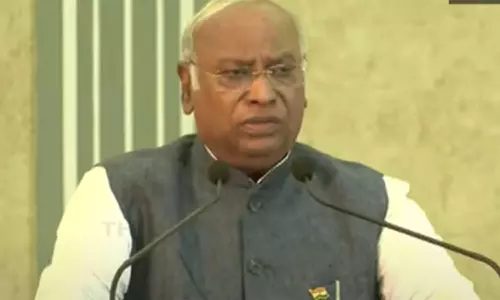 எதிர்க்கட்சிகளின் இன்றைய கூட்டம் நிறைவு.. அடுத்த கூட்டம் மும்பையில் நடைபெறும்: கார்கே அறிவிப்பு