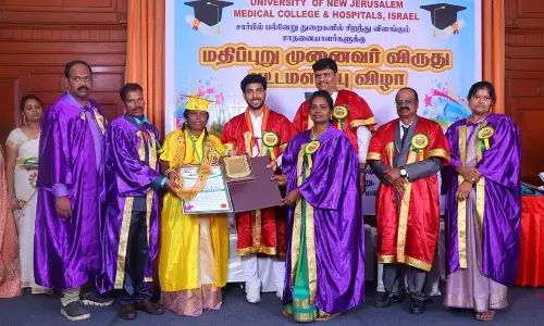 பல்வேறு துறைகளில் சிறந்து விளங்கிய சாதனையாளர்களுக்கு பட்டமளிப்பு விழா