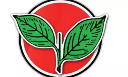 காய்கறி விலை உயர்வை கண்டித்து சென்னை மாவட்ட அ.தி.மு.க. சார்பில் கண்டன ஆர்ப்பாட்டம்