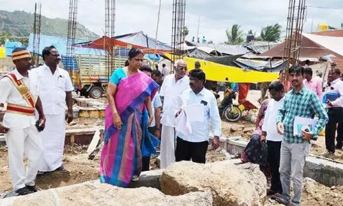 காரிமங்கலம் பேரூராட்சியில்  ரூ.3.87 கோடி மதிப்பில்  சந்தை மேம்படுத்தும் பணி