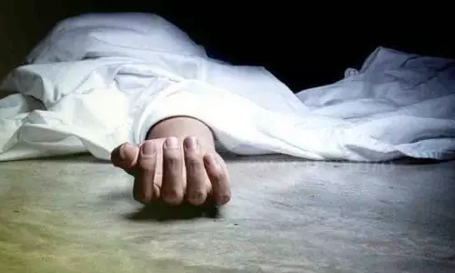 சதுரங்கப்பட்டினம் கடற்கரையில் தலைமை ஆசிரியர் பிணமாக மீட்பு: கொலையா?- போலீசார் விசாரணை