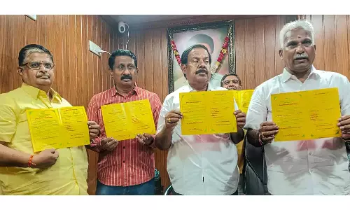 திருமலை திருப்பதி பெருமாள் ஊஞ்சல் உற்சவம்