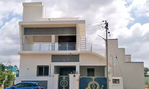 தென்காசி அருகே தொழில் அதிபர் வீட்டில் 90 பவுன் நகை கொள்ளை