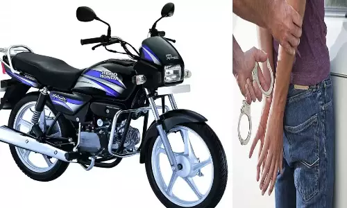 பைக் திருடிய வாலிபர் கைது