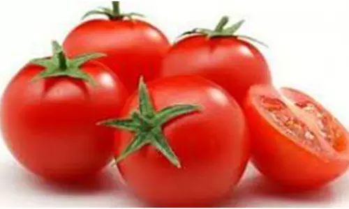 2 வாரங்களாகியும் குறையாத தக்காளி விலை