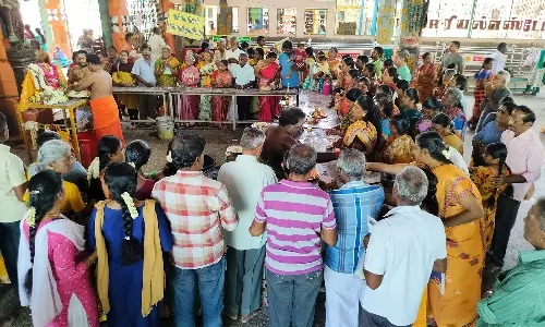 திண்டுக்கல் அம்மன் கோவில்களில்  ஆடி முதல் வெள்ளியை முன்னிட்டு சிறப்பு வழிபாடு