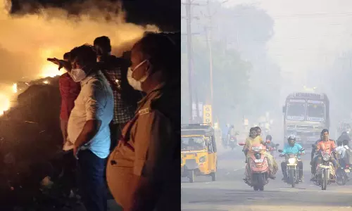 குப்பை கிடங்கில் 2-வது நாளாக பற்றி எரியும் தீ- 5 கிலோமீட்டர் தூரத்திற்கு புகைமண்டலம்: பொதுமக்கள் அவதி