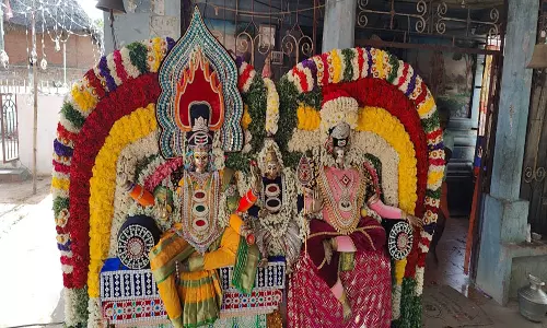 நடுக்குப்பம் முத்தாலம்மன் கோவிலில் ஆடிவெள்ளிசெடல் திருவிழா