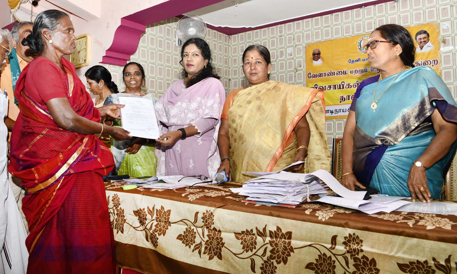 புதிய தொழில்நுட்பங்கள் குறித்து வேளாண் கண்காட்சியில் பங்கேற்று விவசாயிகள் பயன் அடையலாம்