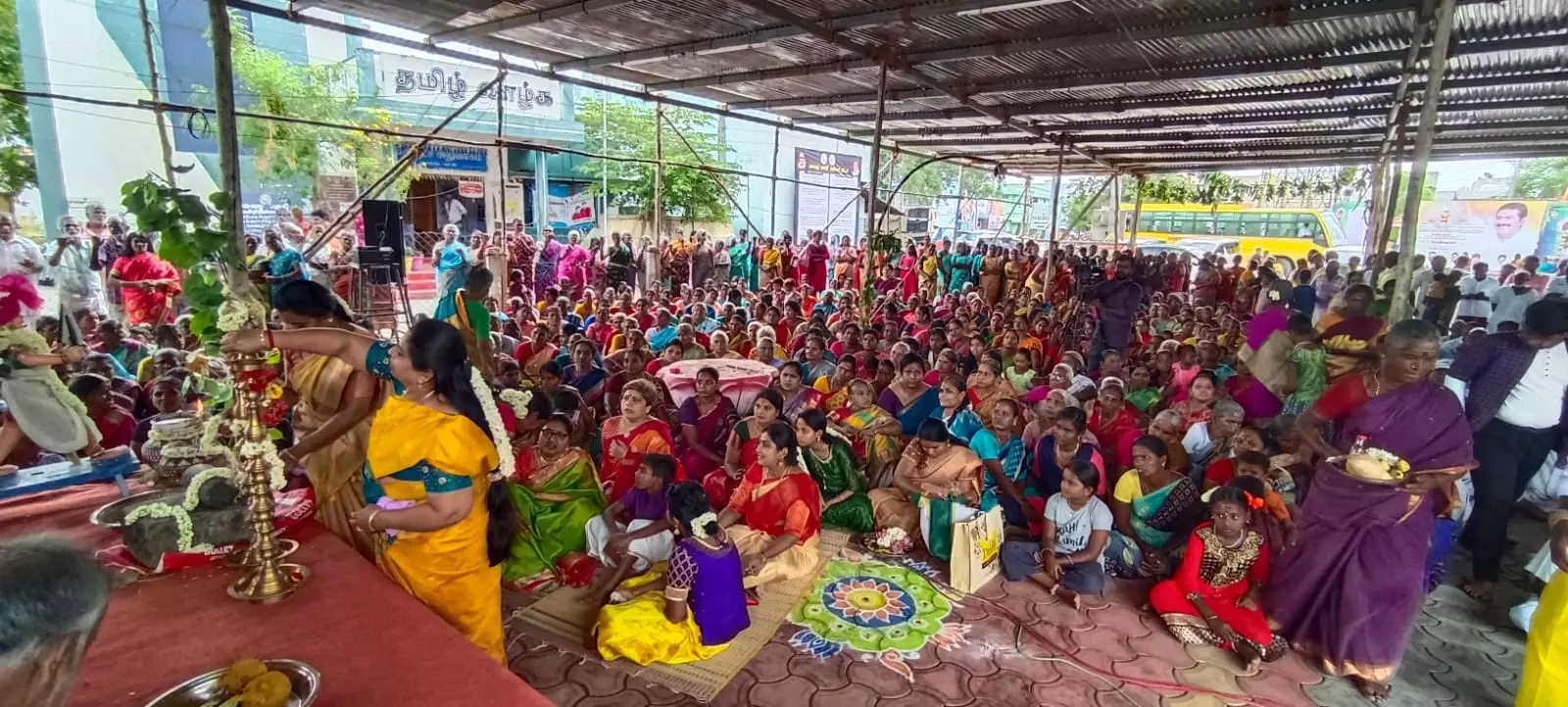 திரௌபதி அம்மன் கோவிலில் திருக்கல்யாணம் திரௌபதி அம்மன் கோவிலில் திருக்கல்யாணம்