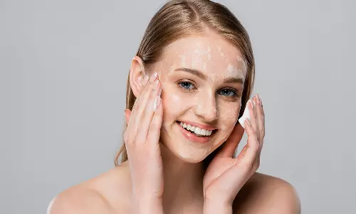 சரும அழகிற்கு வெண்ணெயை எந்த முறையில் பயன்படுத்தலாம்...