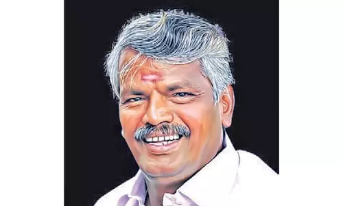 ஸ்மார்ட் சிட்டி திட்ட பணிகளை விரைந்து முடிக்க வேண்டும்