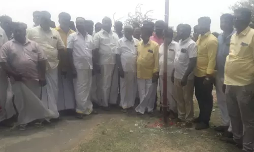 பா.ம.க. கொடியேற்று விழா