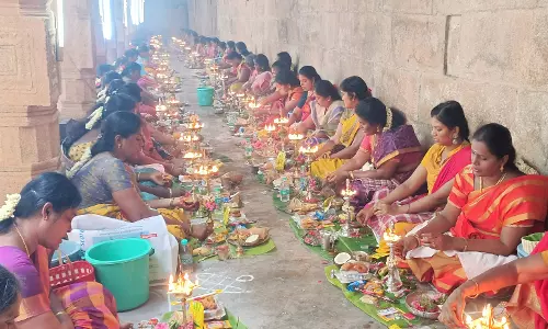 1008 திருவிளக்கு பூஜை