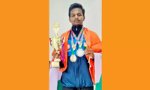 ஓட்டப்பந்தய போட்டியில் வாலிபர் சாதனை