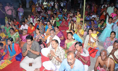 திண்டுக்கல் மலையடிவாரம் சீனிவாச பெருமாள் கோவிலில் ஆண்டாள் திருக்கல்யாணம்