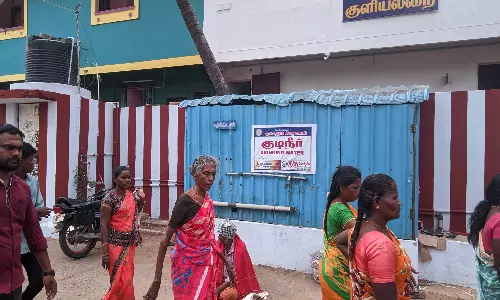 குச்சனூர்  கோவிலில் அடிப்படை வசதி இல்லாததால் பக்தர்கள் அவதி