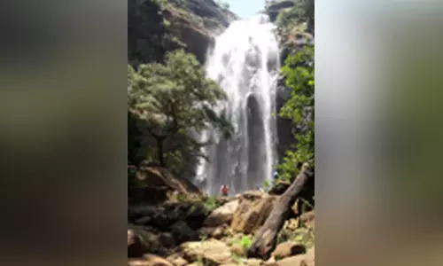 ஆகாய கங்கை நீர்வீழ்ச்சியில் சுற்றுலாப் பயணிகளுக்கு தடை