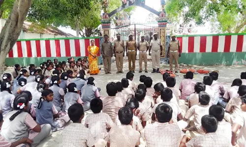 பள்ளியில் தீ விபத்து ஒத்திகை