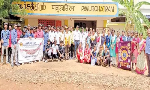 பாவூர்சத்திரம் ரெயில் நிலையத்தில் நாட்டு நலப்பணித்திட்ட முகாம்