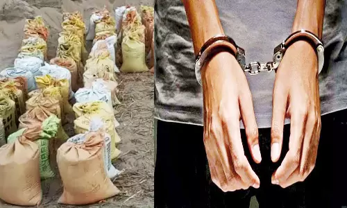 பைக்கில் மணல் கடத்திய வாலிபர் கைது