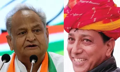 முதலமைச்சர் அசோக் கெலாட் சிறையில் இருந்திருப்பார்: நீக்கப்பட்ட மந்திரி இவ்வாறு கூற காரணம்?