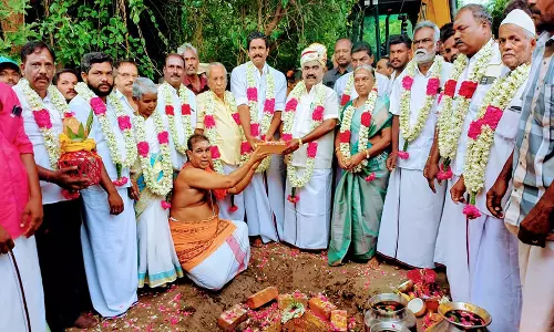 செஞ்சி ஒன்றியத்தில் ரூ. 2.23 கோடியில் புதிய தார் சாலை அமைக்கும் பணிஅமைச்சர் செஞ்சி மஸ்தான் தொடங்கி வைத்தார்