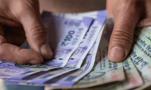 பிரிட்ஜில் வைத்த பணத்தை காணவில்லை