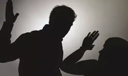 மனைவியை கடத்தி மாந்திரீக பூஜை செய்த சைக்கோ கணவர்