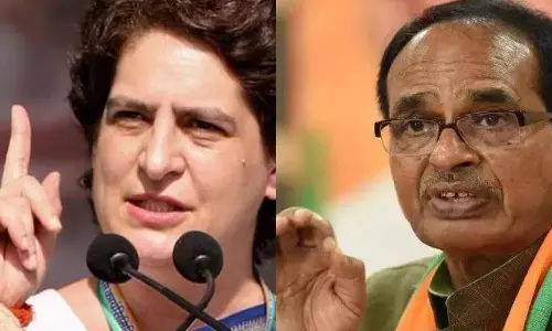 பெண்களுக்கு மாதாந்திர உதவித்தொகை- தெலுங்கானா, மத்திய பிரதேசத்தில் சட்டசபை தேர்தலுக்காக புதிய அறிவிப்புகள்