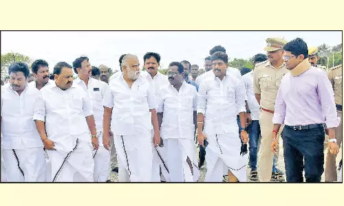 முதல்-அமைச்சர் வருகை: முன்னேற்பாடு பணிகள் குறித்து அமைச்சர்கள் ஆய்வு