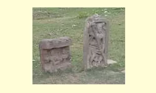 17-ம் நூற்றாண்டை சேர்ந்த கல் சிற்பங்கள் கண்டுபிடிப்பு