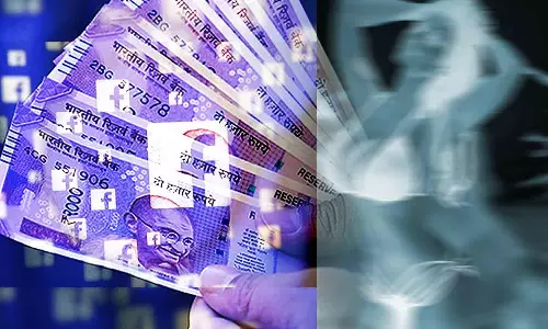 தனியார் நிறுவன மேலாளருடன் பேஸ்புக்கில் நிர்வாணமாக பேசிய இளம்பெண்- வீடியோ அனுப்பி பணம் கேட்டு மிரட்டல்