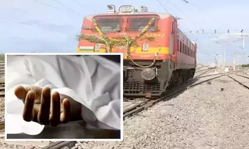ஓடும் ரெயிலில் தவறி விழுந்து தொழிலாளி சாவு