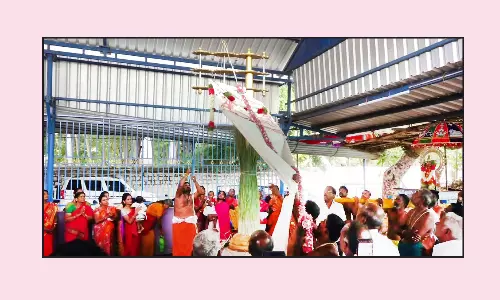 காமாட்சி பரமேஸ்வரி கோவில் ஆடித்திருவிழா கொடியேற்றம்