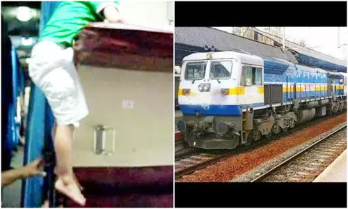 ரெயில் படிக்கட்டில் இருந்து தவறி விழுந்து வாலிபர் சாவு