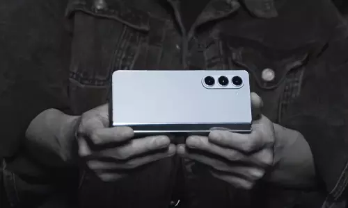 வேற  லெவல் அம்சங்களுடன் கேலக்ஸி Z போல்டு 5 அறிமுகம்