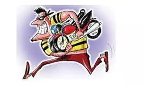 வேலாயுதம்பாளையத்தில் பைக் திருட்டு